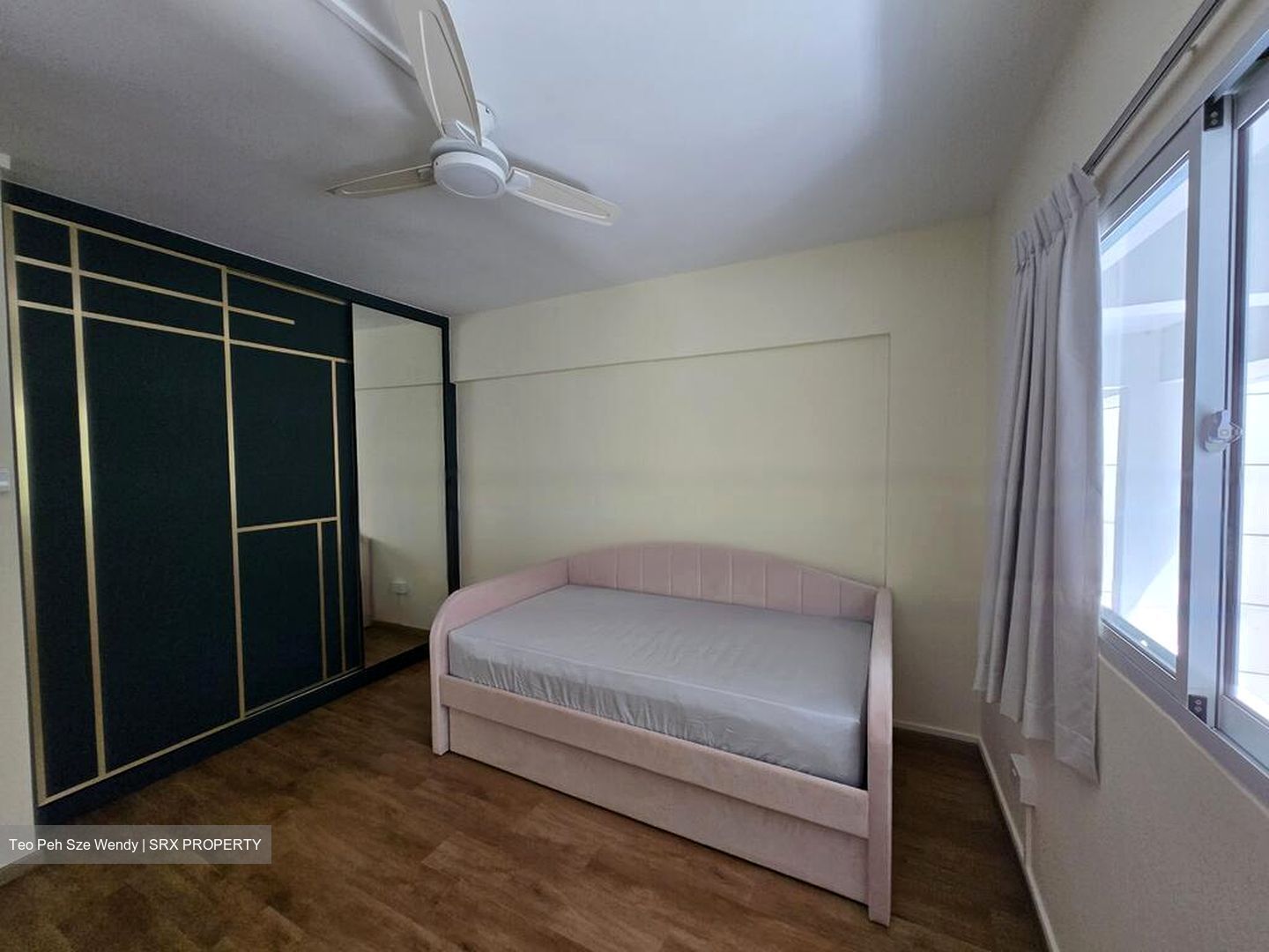 Blk 201 Clementi Avenue 6 (Clementi), HDB Executive #459642061